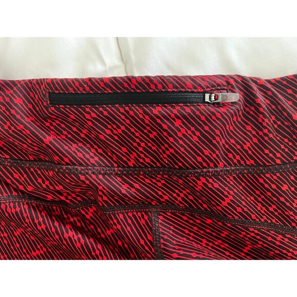Nike DRI FIT Red and Black Capri Leggings Small - Picture 7 of 10